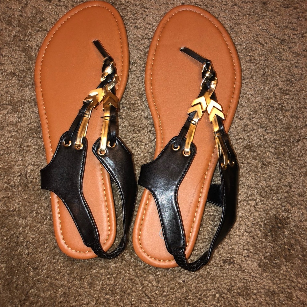 Sandles